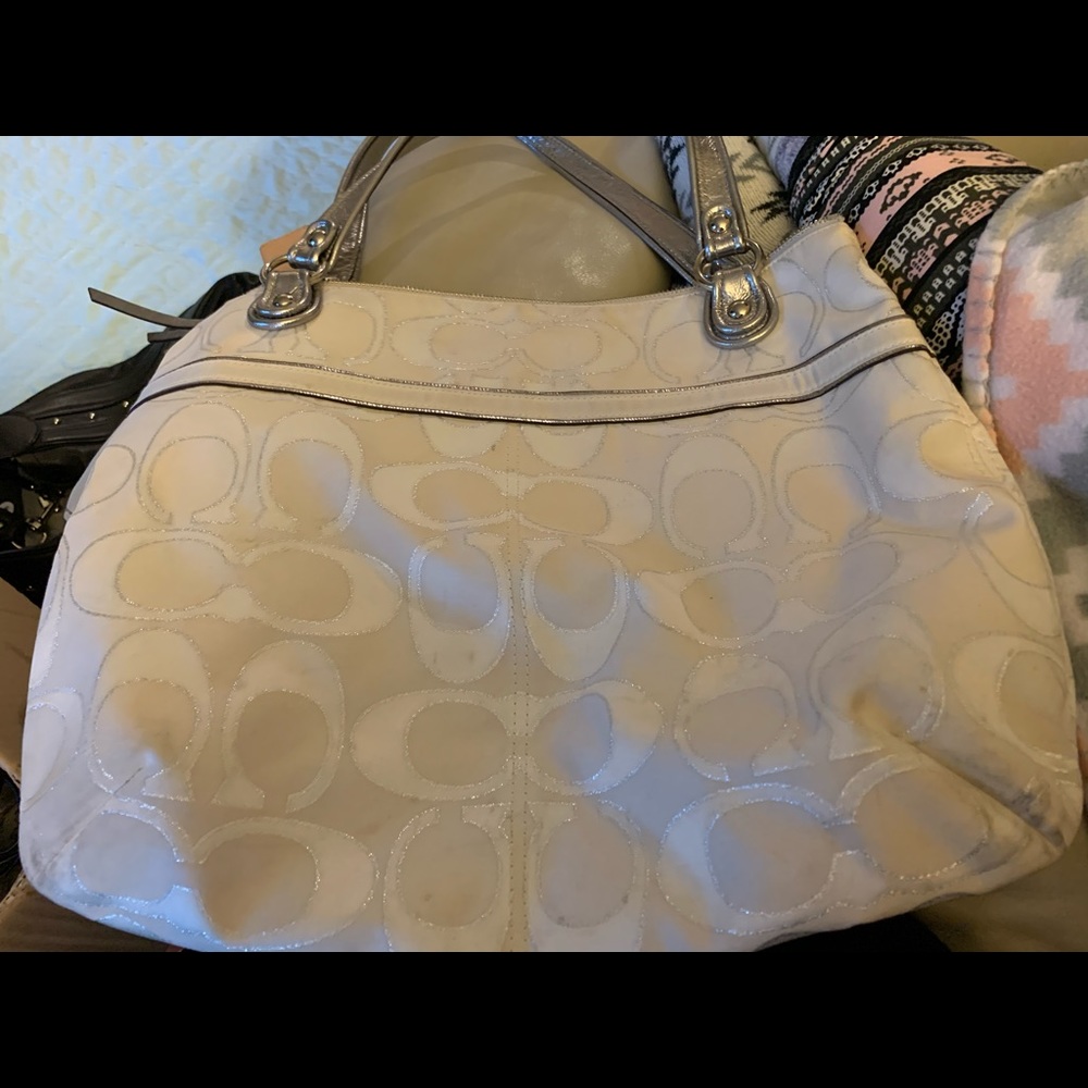 White large coach shoulder bag